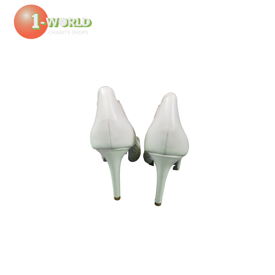 Leona Edmiston Maddy Aria Heels - 38 Cream