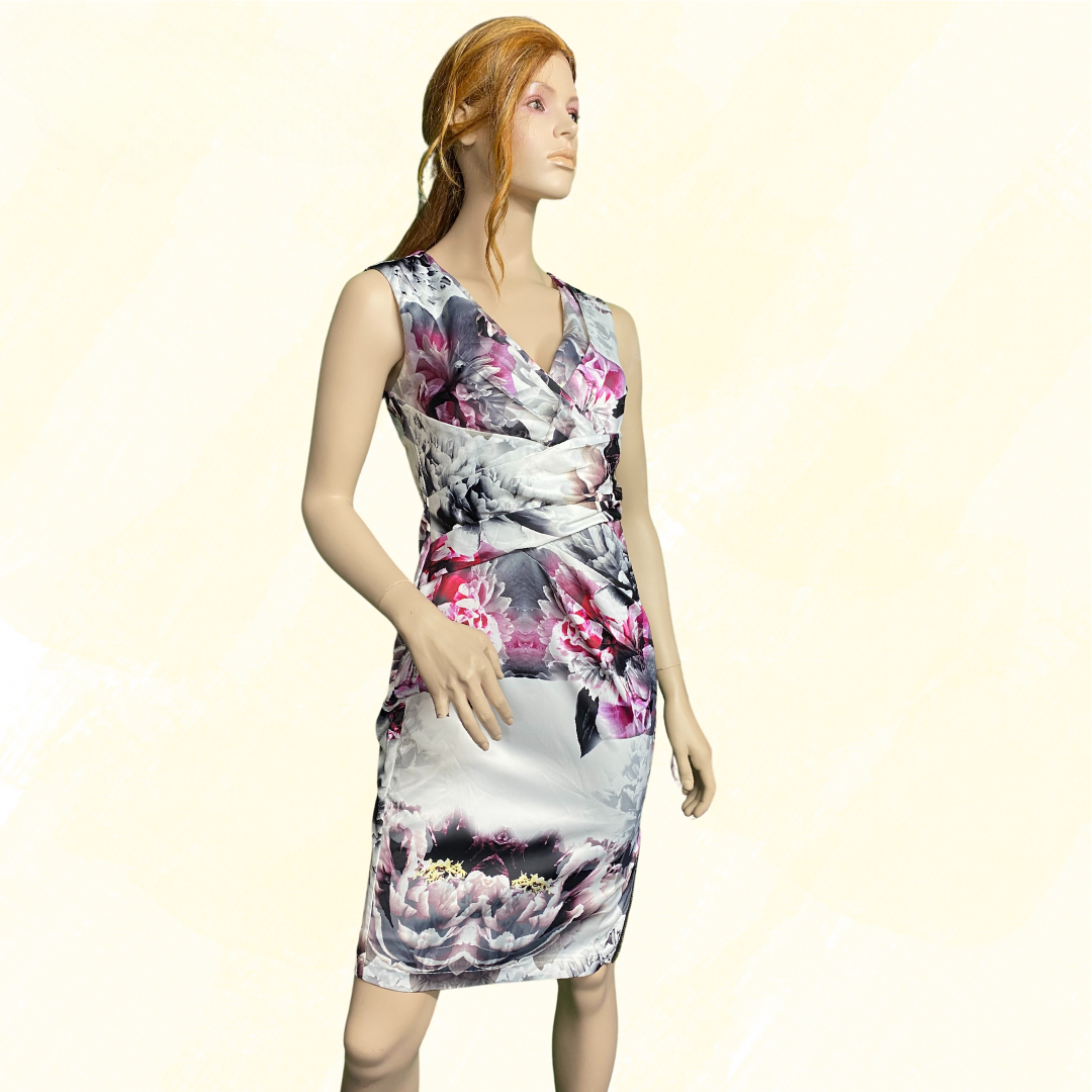 Lipsy Fitted Detailed waist Dress - White Floral Print - 10