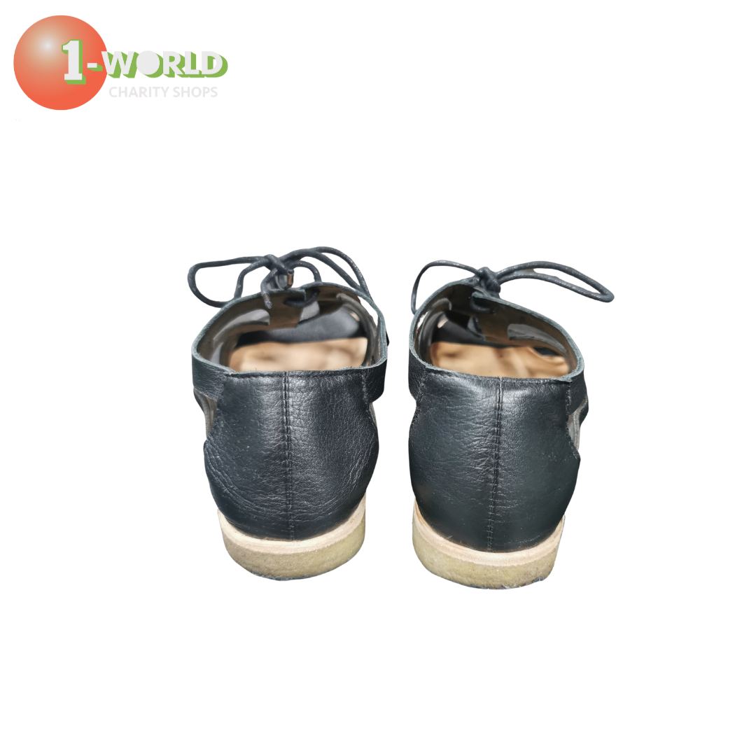 Silent D Shoe - Size 38