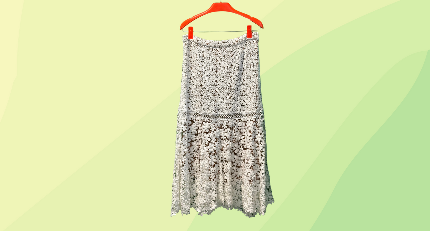 Michael Kors Mixed Floral Lace Skirt RRP $295 - Size 10 - White
