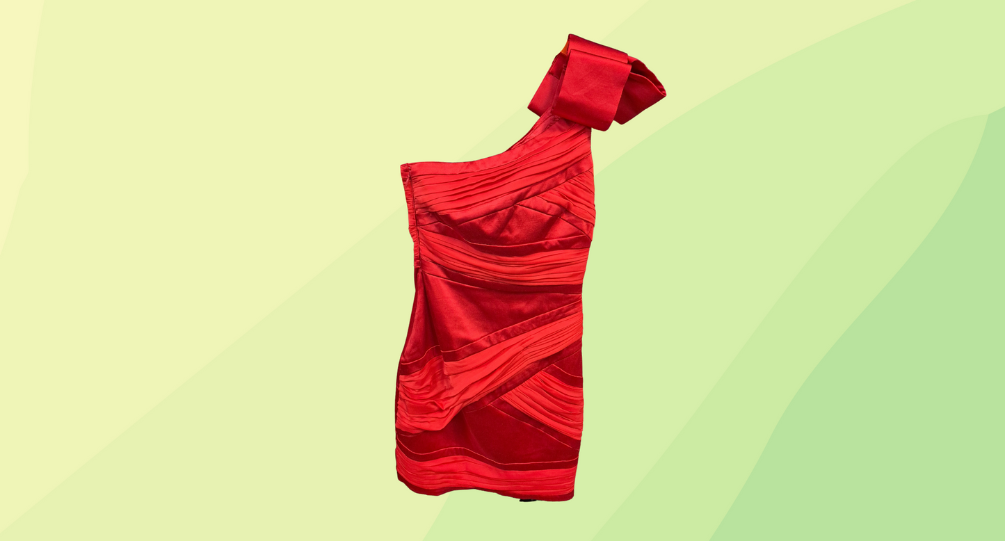 Seduce Short Formal Dress - Size 6 - Red