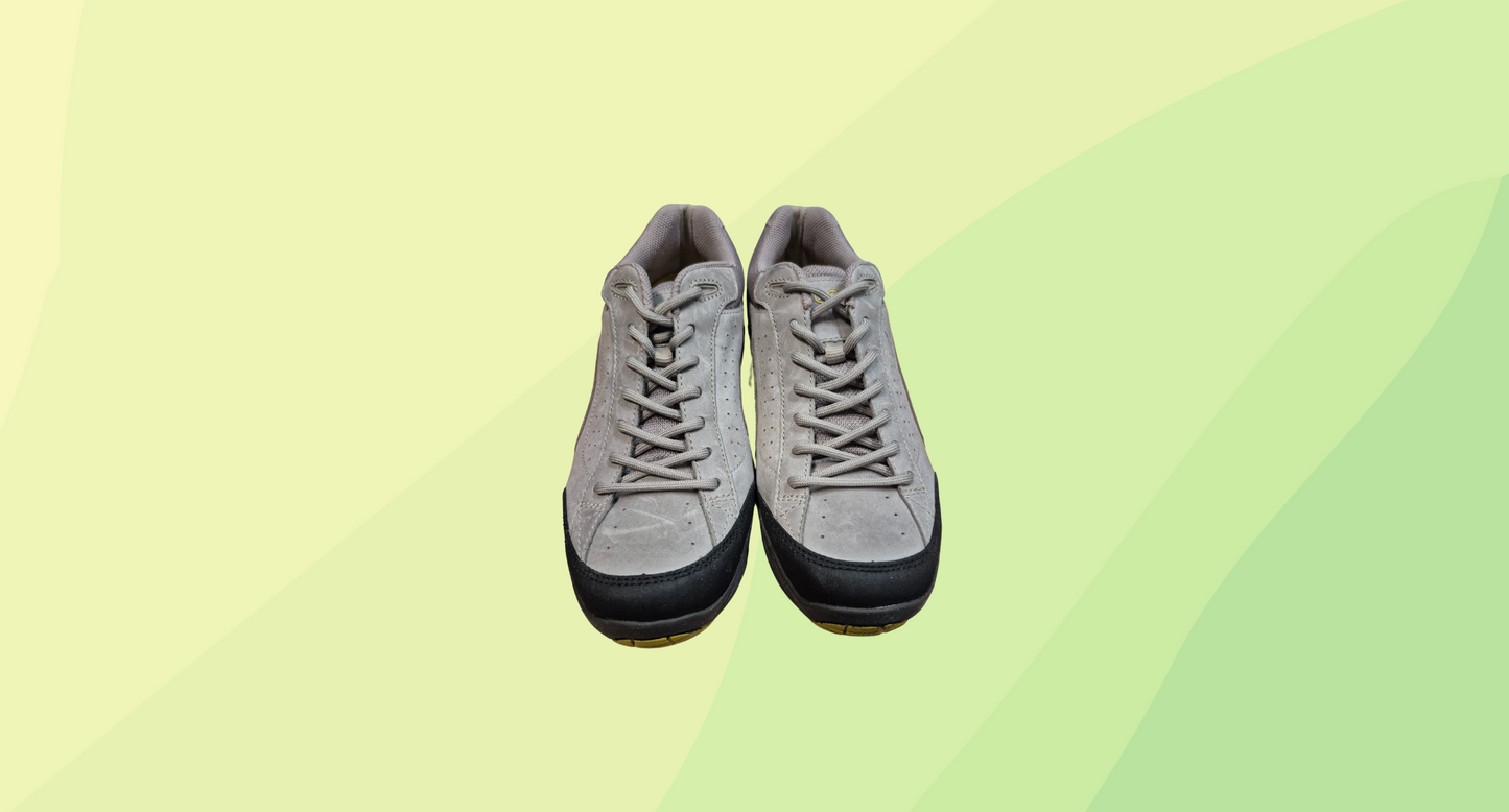 Ecco Men's Sneaker - Size 6.5 - Grey/Tan