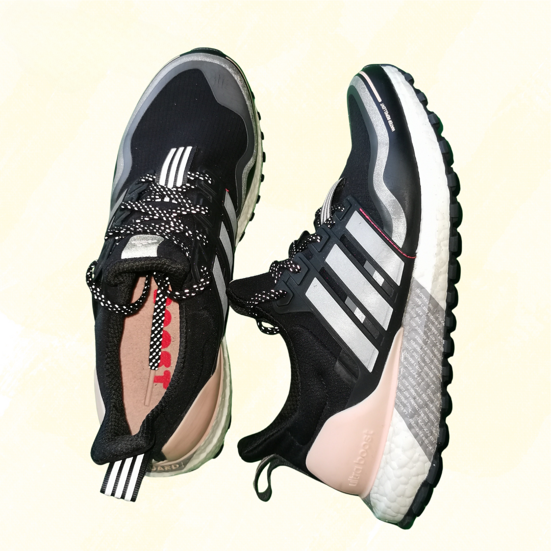 Adidas Ultraboost - Pink accents - US10