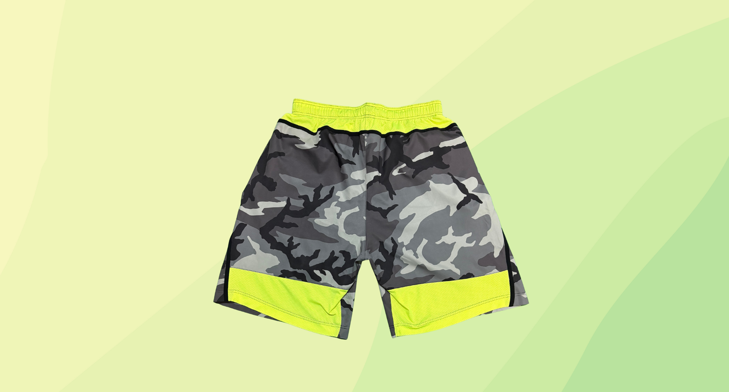 Nike Mens Shorts - XL - Camo/Fluro Green