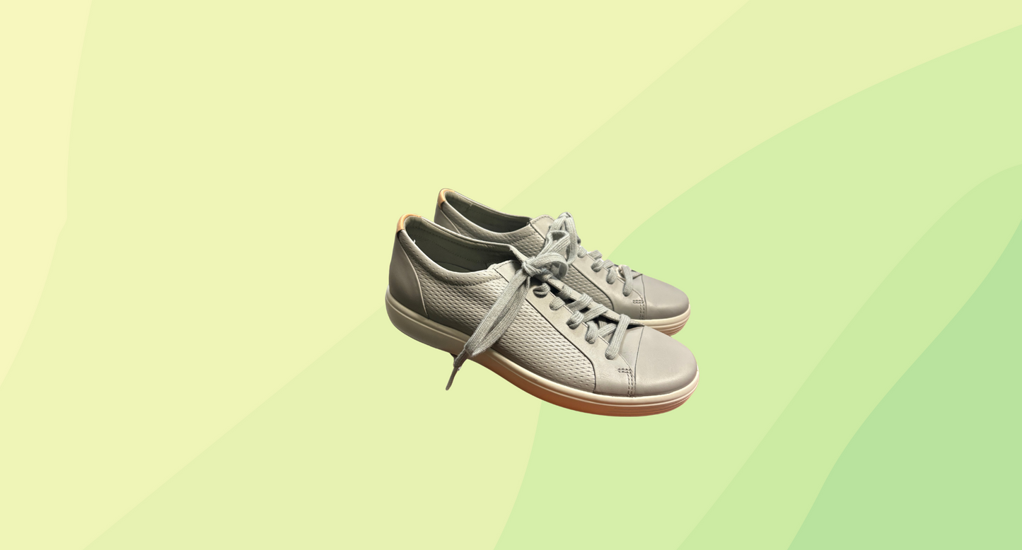 Ecco Grey Soft Leather Sneaker - Size 41 - Grey