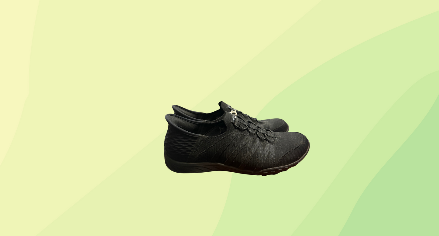 Skechers Slip Ons - Us 9 - Black