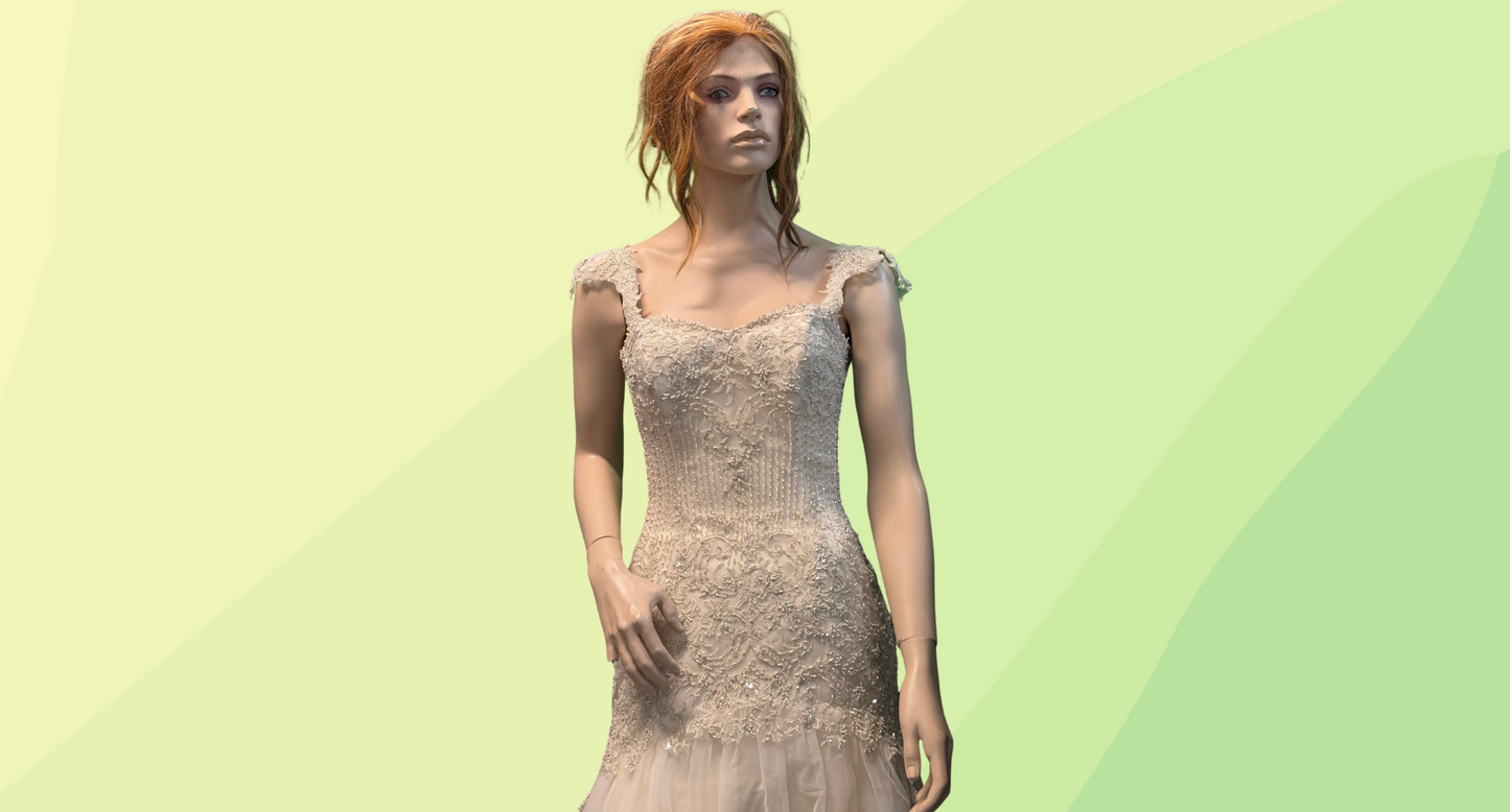 Maggie Sottero Wedding Dress - 8 - Ivory