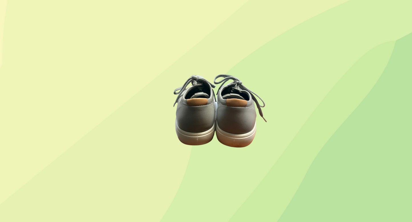 Ecco Grey Soft Leather Sneaker - Size 41 - Grey