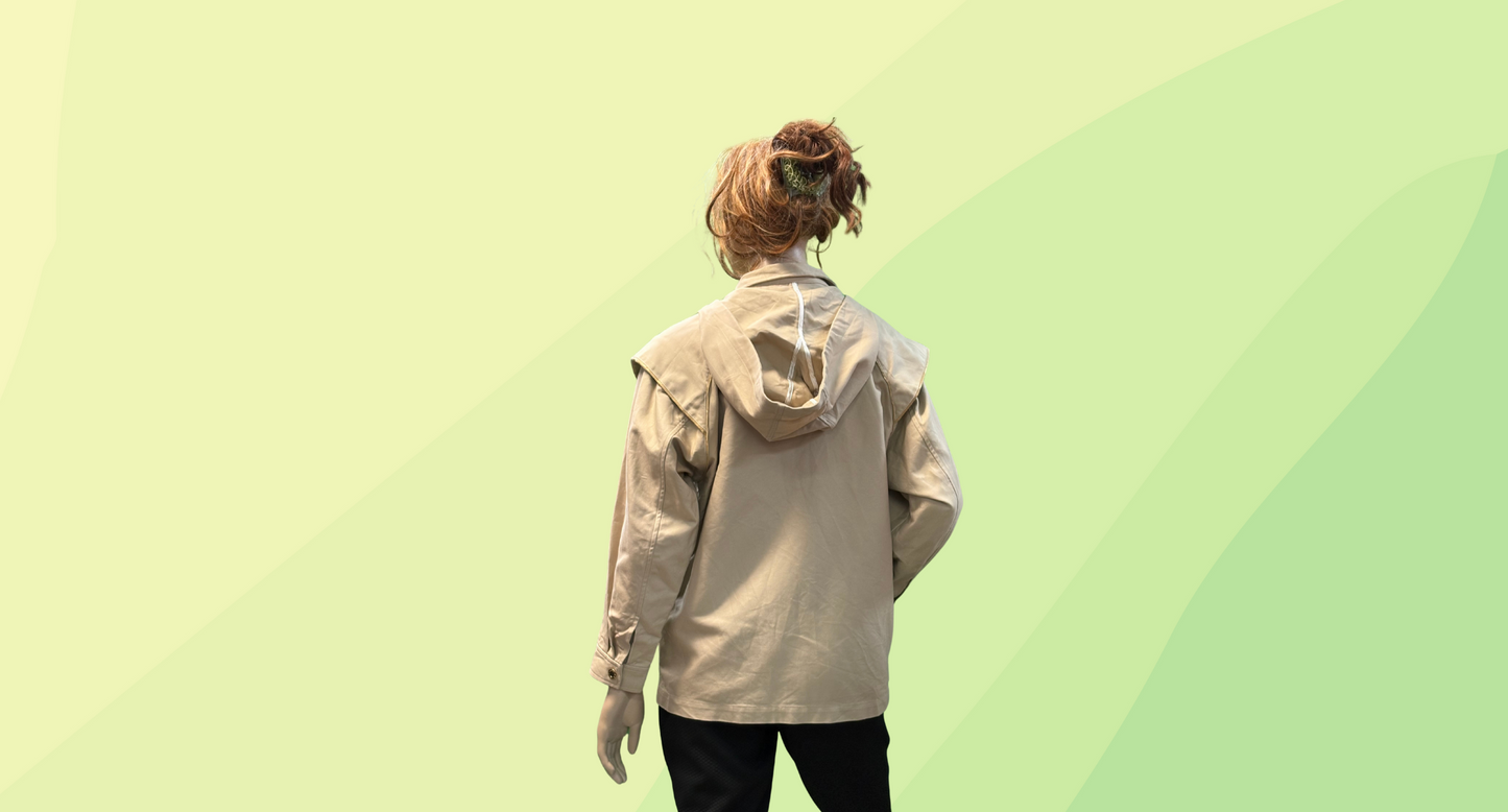 Sandro Jacket with gold hardware - Size 38 (M) - Beige