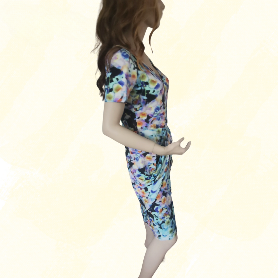 Leina Broughton short sleeve Dress - Size 12 - Print