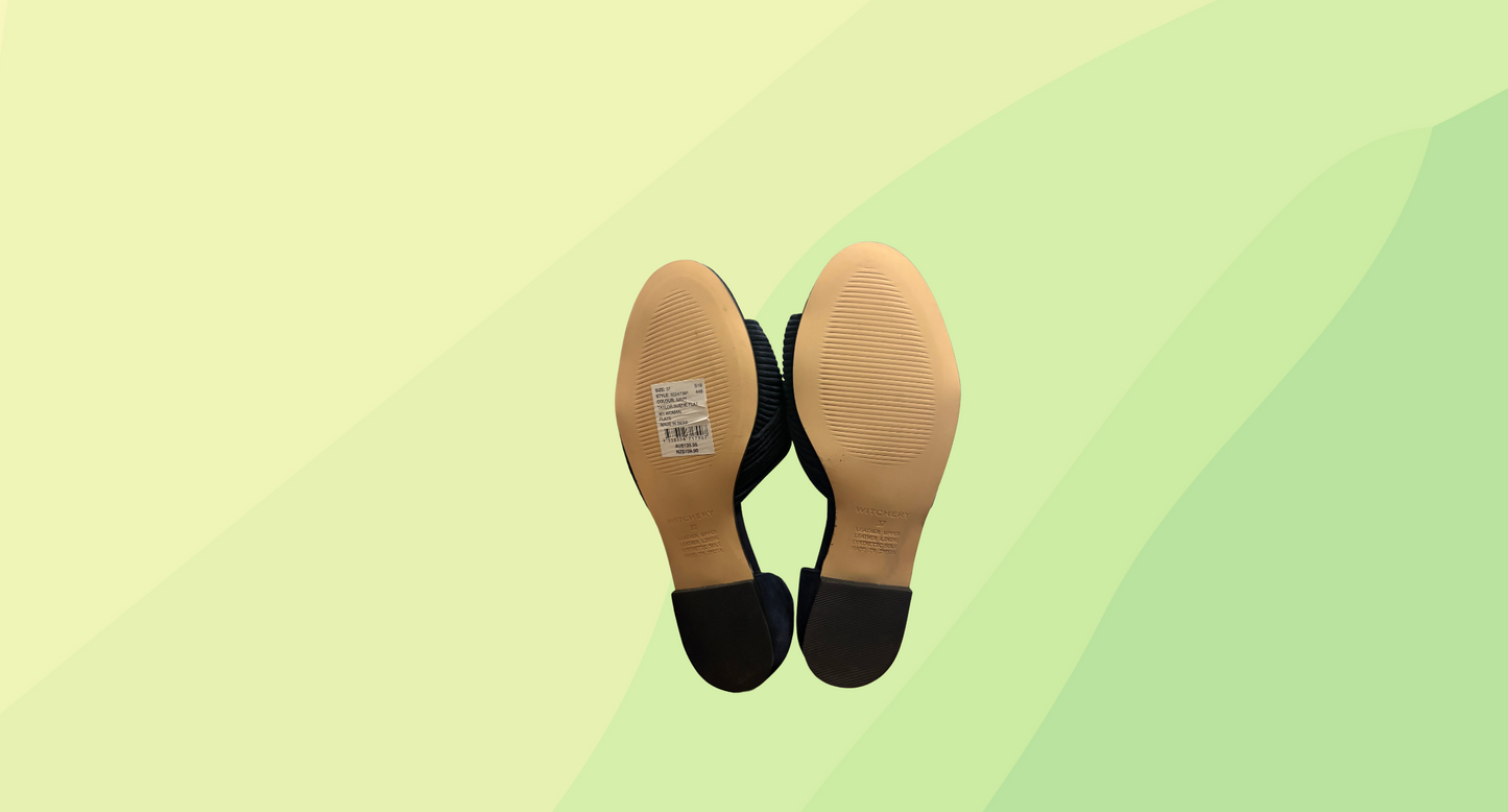 Witchery Taylor Suede Flat RRP $139.95 - Size 37 - Navy