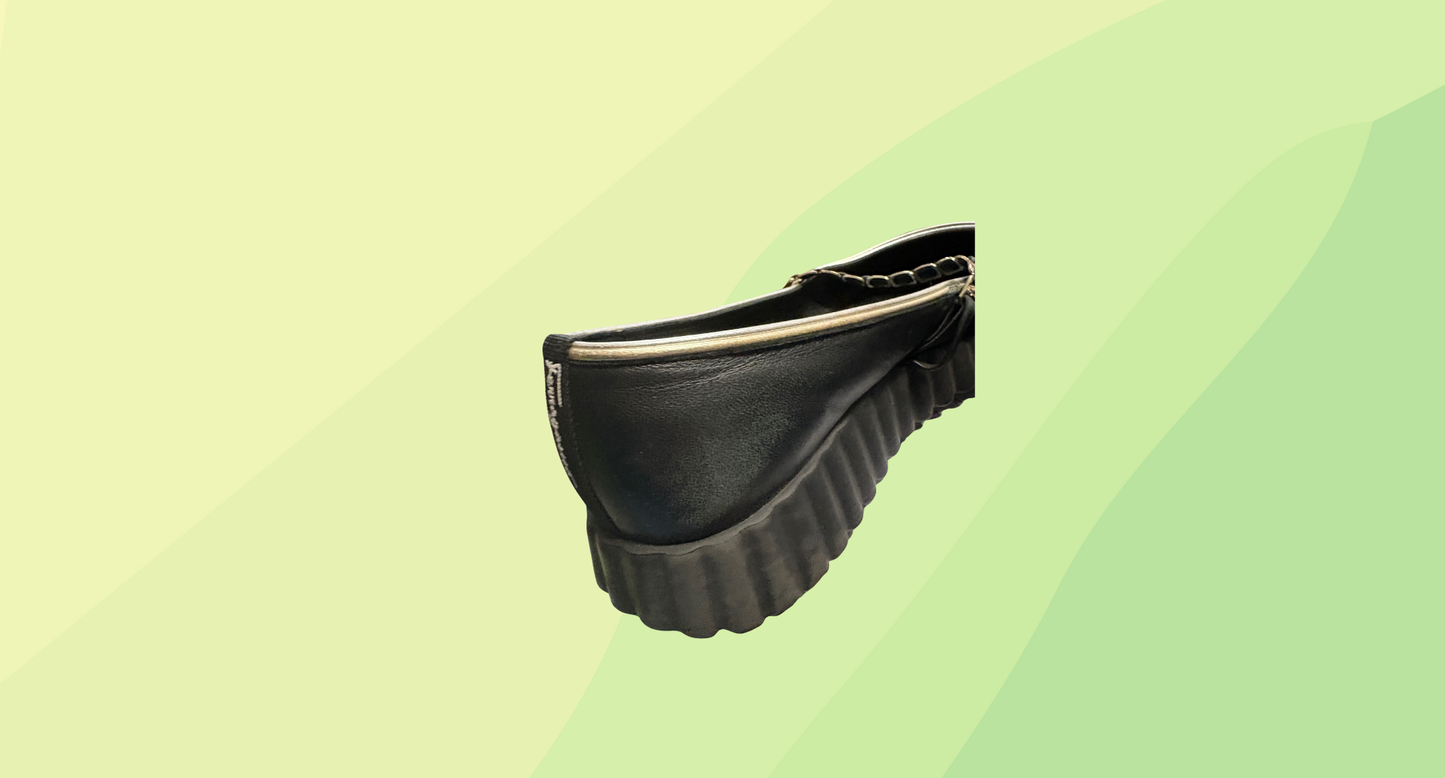 Salvatore Ferragamo Nero Nappa Calf Sandy Shoes - Size 8 - Black