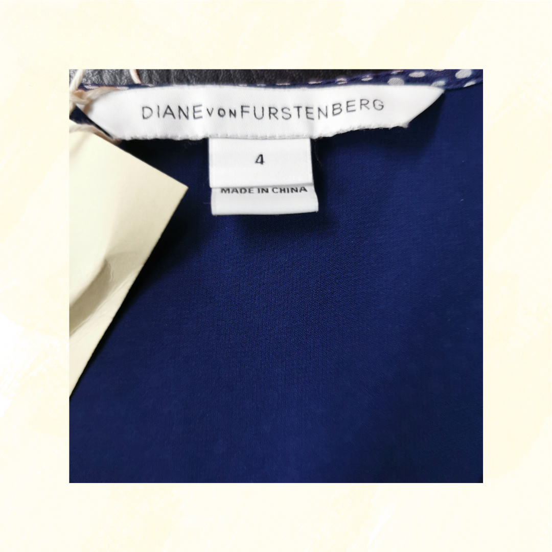 Diane von Furstenberg wrap Dress - Size 4 - Navy and white polkadots