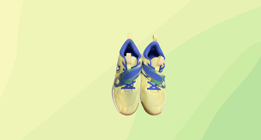 Nike Team Hustle D11 SE PS Sneaker - US 7Y - Lumious Green Ultramarine