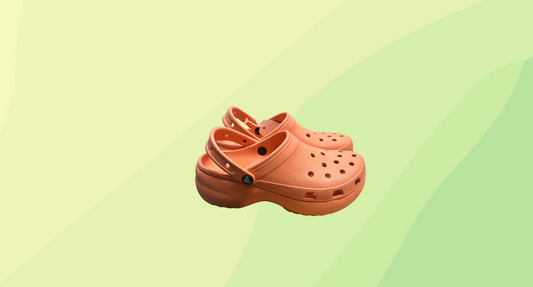 Crocs Womens Classic Clog - Size 9 - Peach
