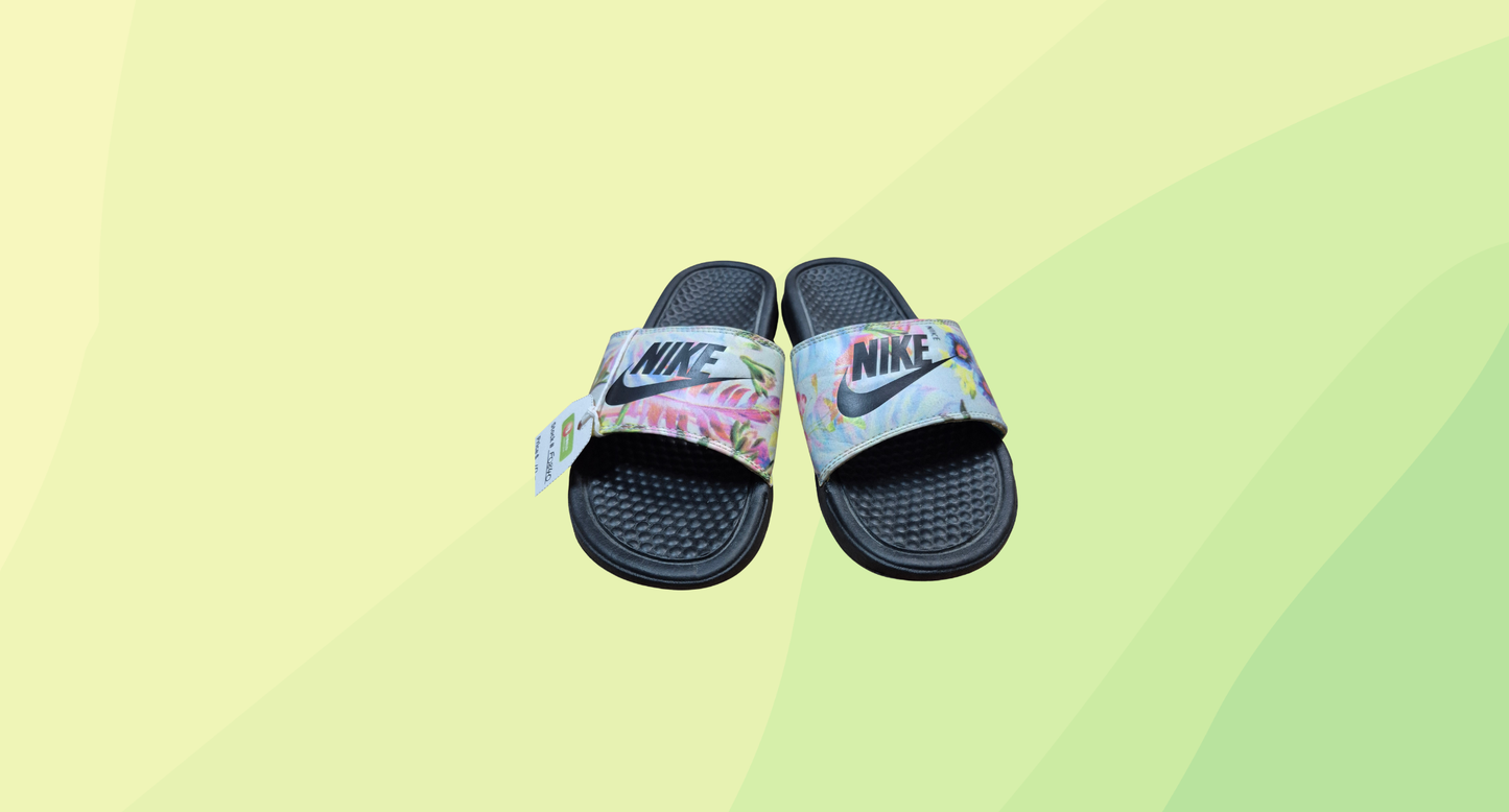 Nike Slides - US 6 - Tropical