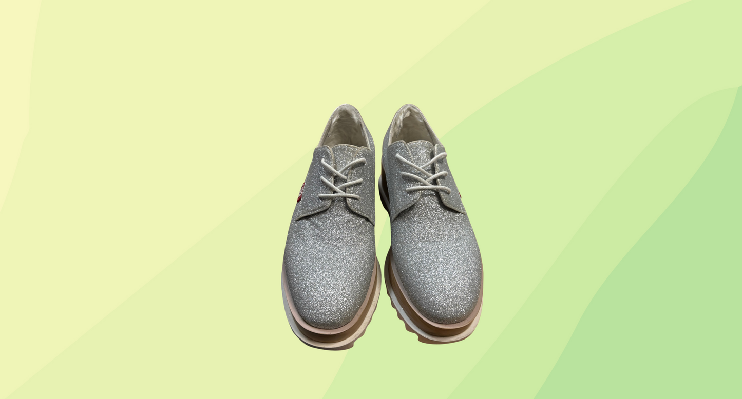 Aussie Ugg Connection Sparkle Platform Oxfords - Size 4 - Silver