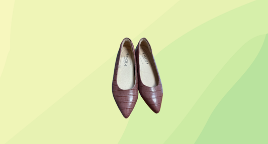 Frankie4 Poppy Flat - Size 5 - Dusty Pink