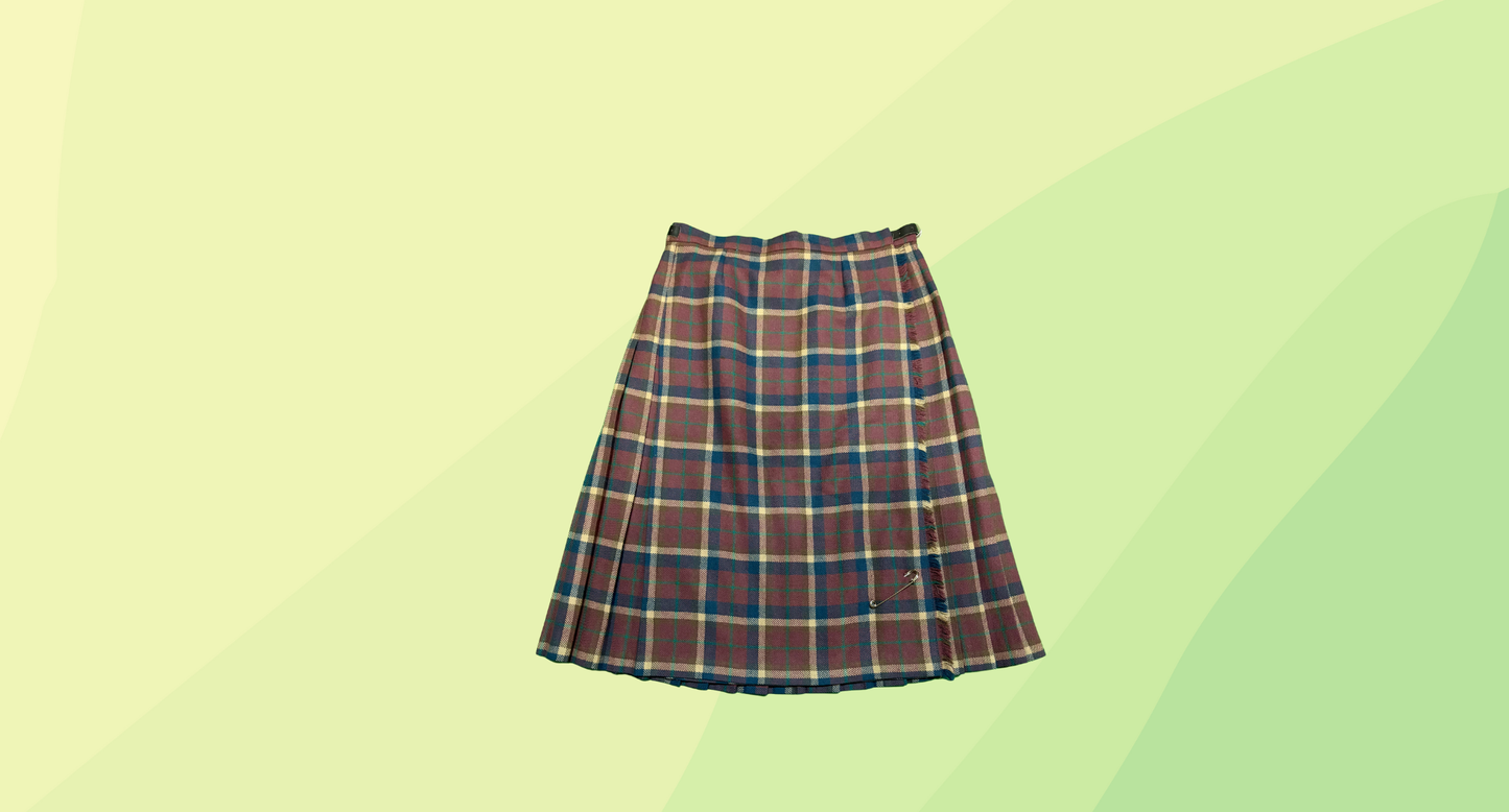 Pitlochry Womens Kilt - Size 16 - Maroon Tartan