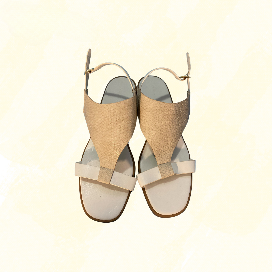 Charles & Keith Sandal	- White/beige - 39