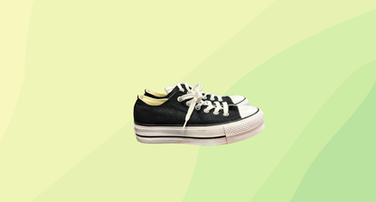 Converse Chuck Taylor All Star Low Tops RRP $129.99 - US 7 - Black