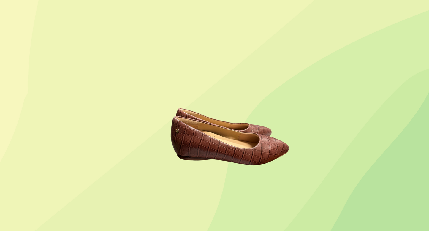 Frankie4 Poppy Flat - Size 6 - Dusty Pink