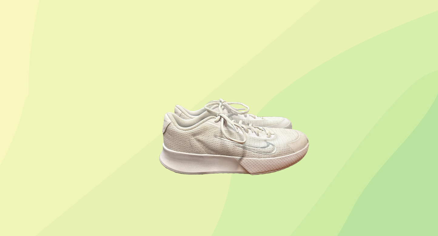 Nike Court Vapor Lite 2 Tennis Shoes - US 9 - White