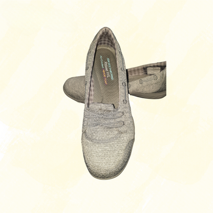 Skechers Slip on Relaxed Fit - Grey 10