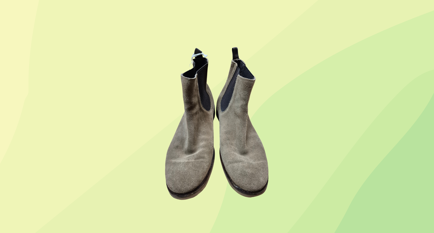 Wild Rhino Richmond Suede Chelsea Boot RRP $199.95 - Size 46 - Brown