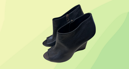 Burberry Leather Open Toe Bootie Wedge - 38 - Black