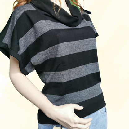 Marcs Top - Size M - Gray/Black