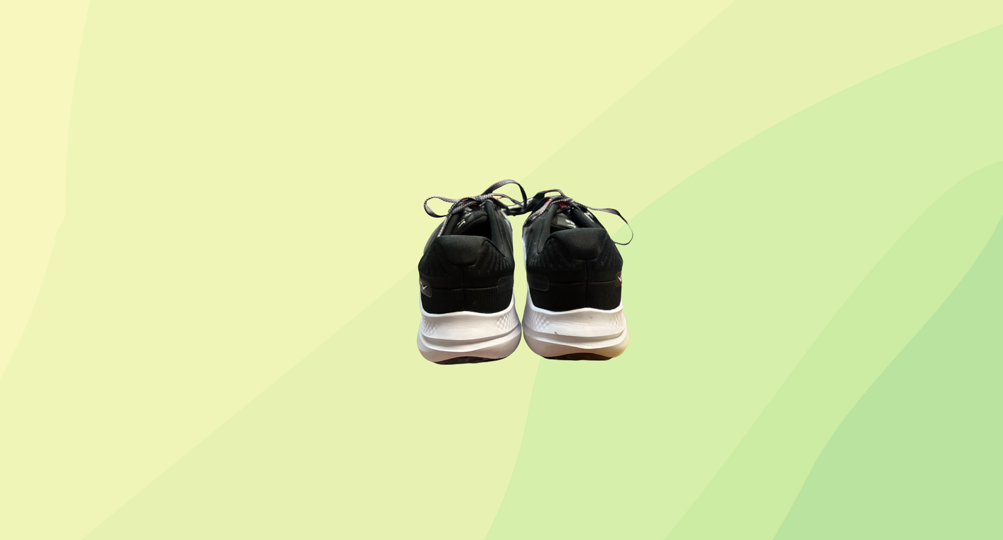 Nike Mens Quest 5 Sneakers - US 9 - Black