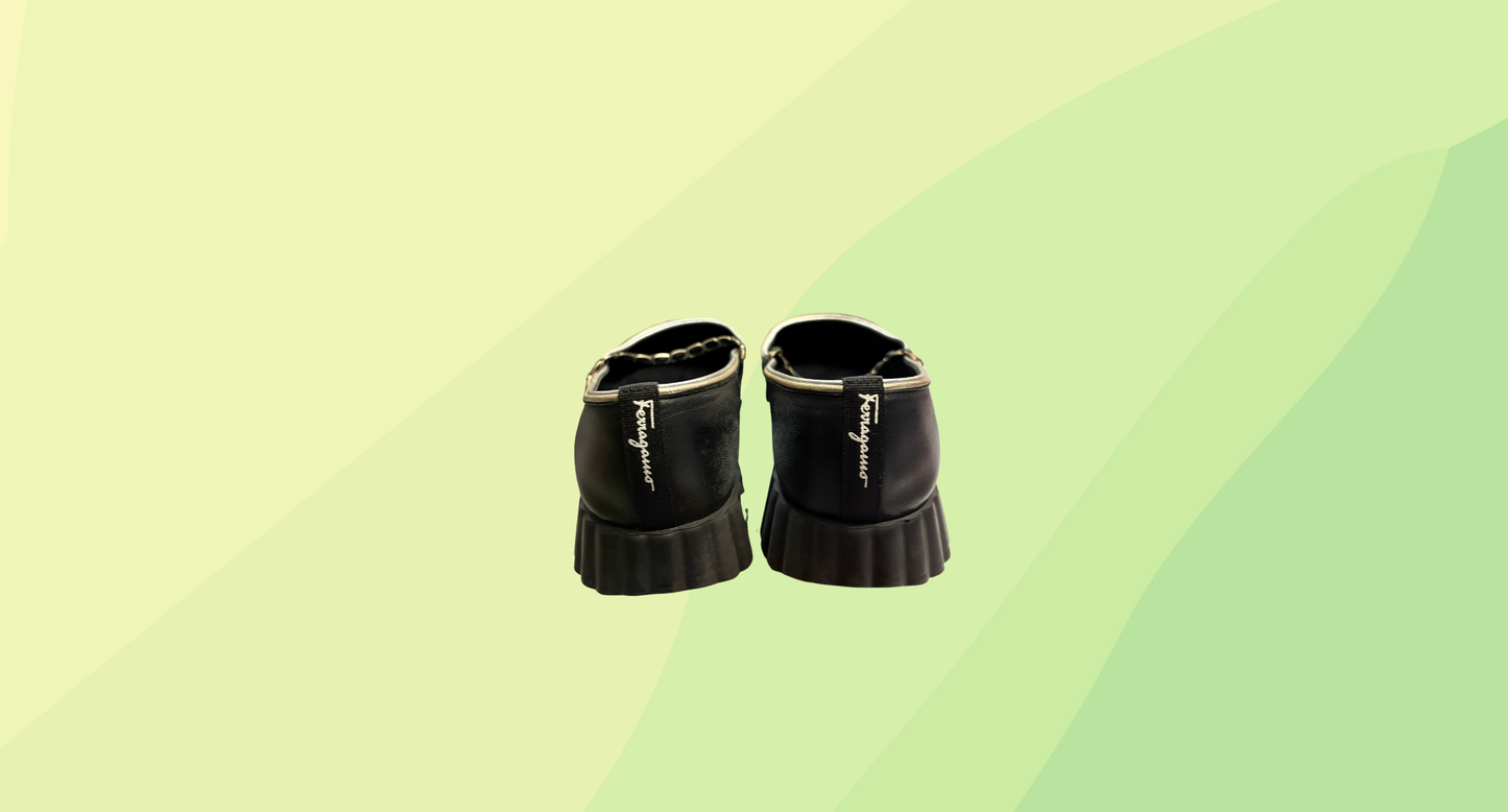 Salvatore Ferragamo Nero Nappa Calf Sandy Shoes - Size 8 - Black