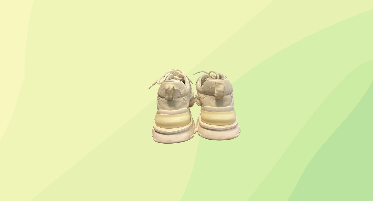 Staccato Chunky Sneaker - Size 7 - Off White