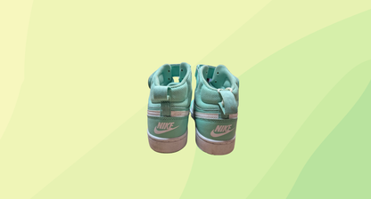 Nike Court Borough Mid 2 GS - US 6Y - Emerald Rise