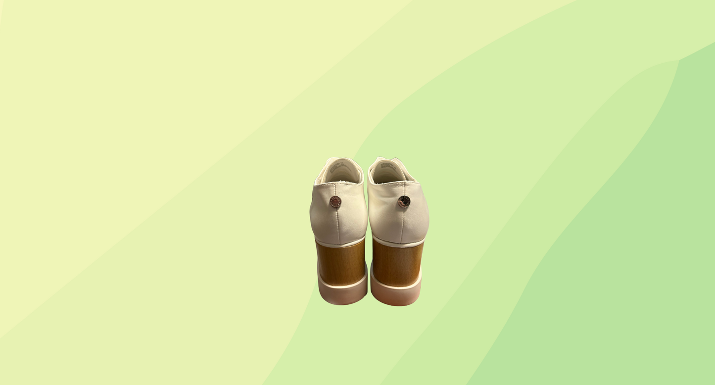 Steve Madden Starpower Platform Shoes RRP $149.95 - Size 40 - White/Silver