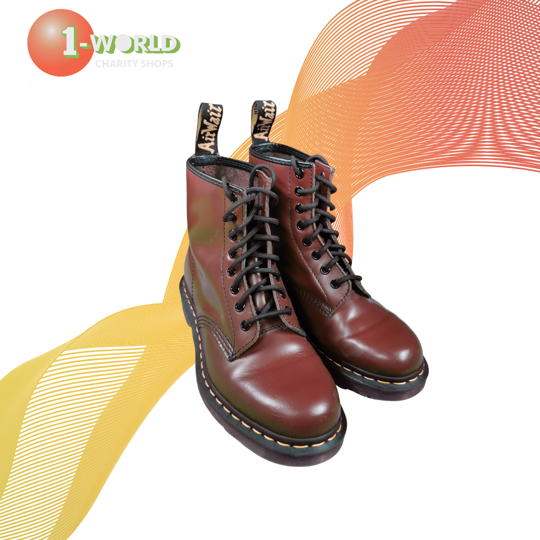 Dr Martens Boots - 7 Cherry Red