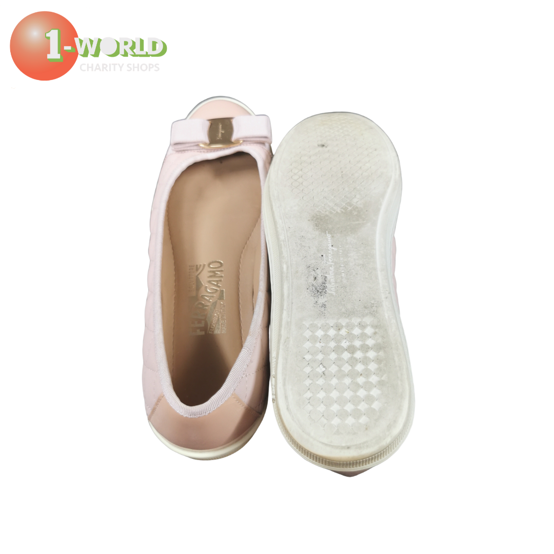 Women's Ferragamo Flat Shoes - Size 7.5 Pink